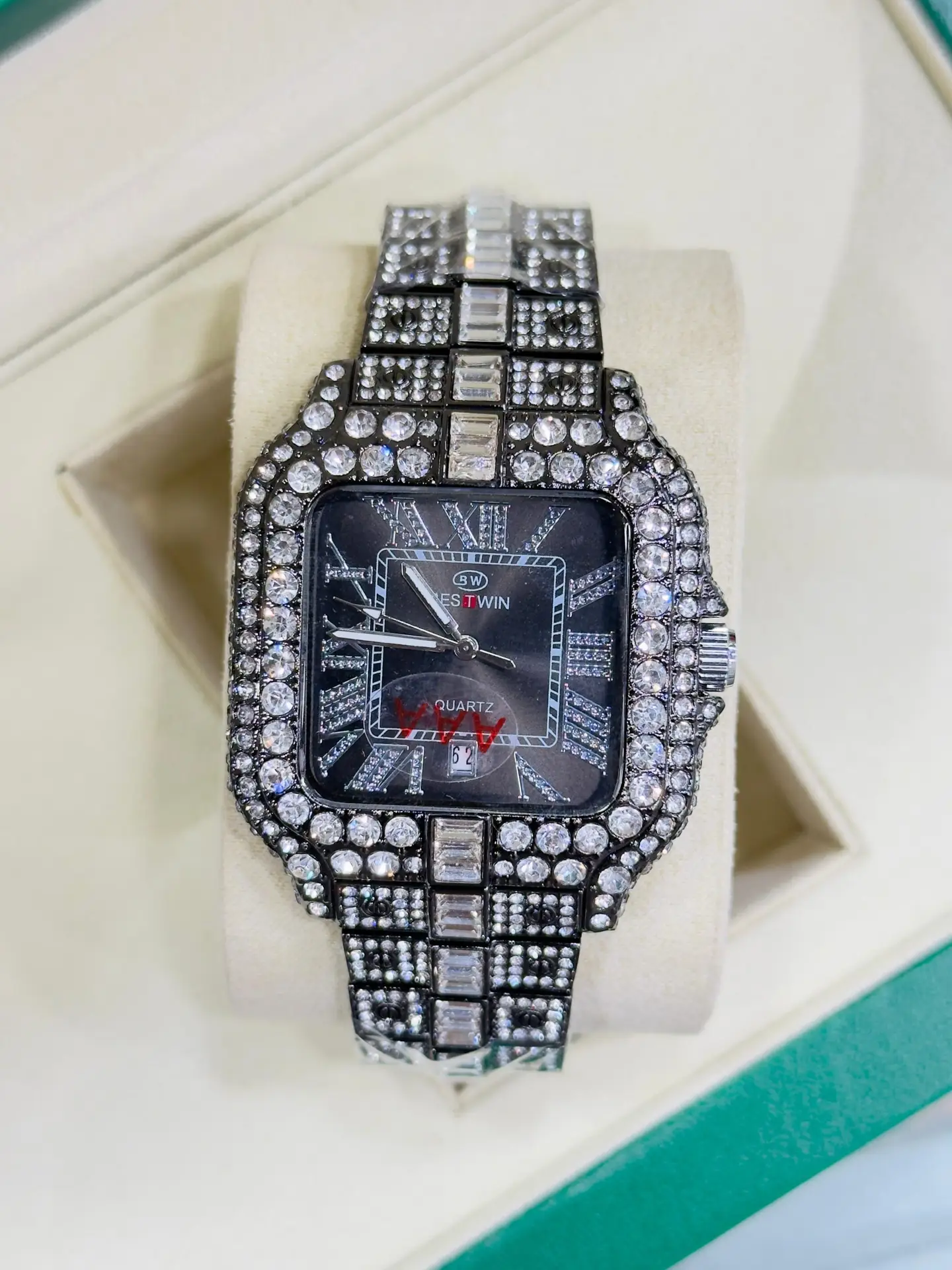 BESTWIN ICED OUT Luxury Diamond Style Watch for Men BESTWIN Iced Out Diamond Style Watch – Heavy Build